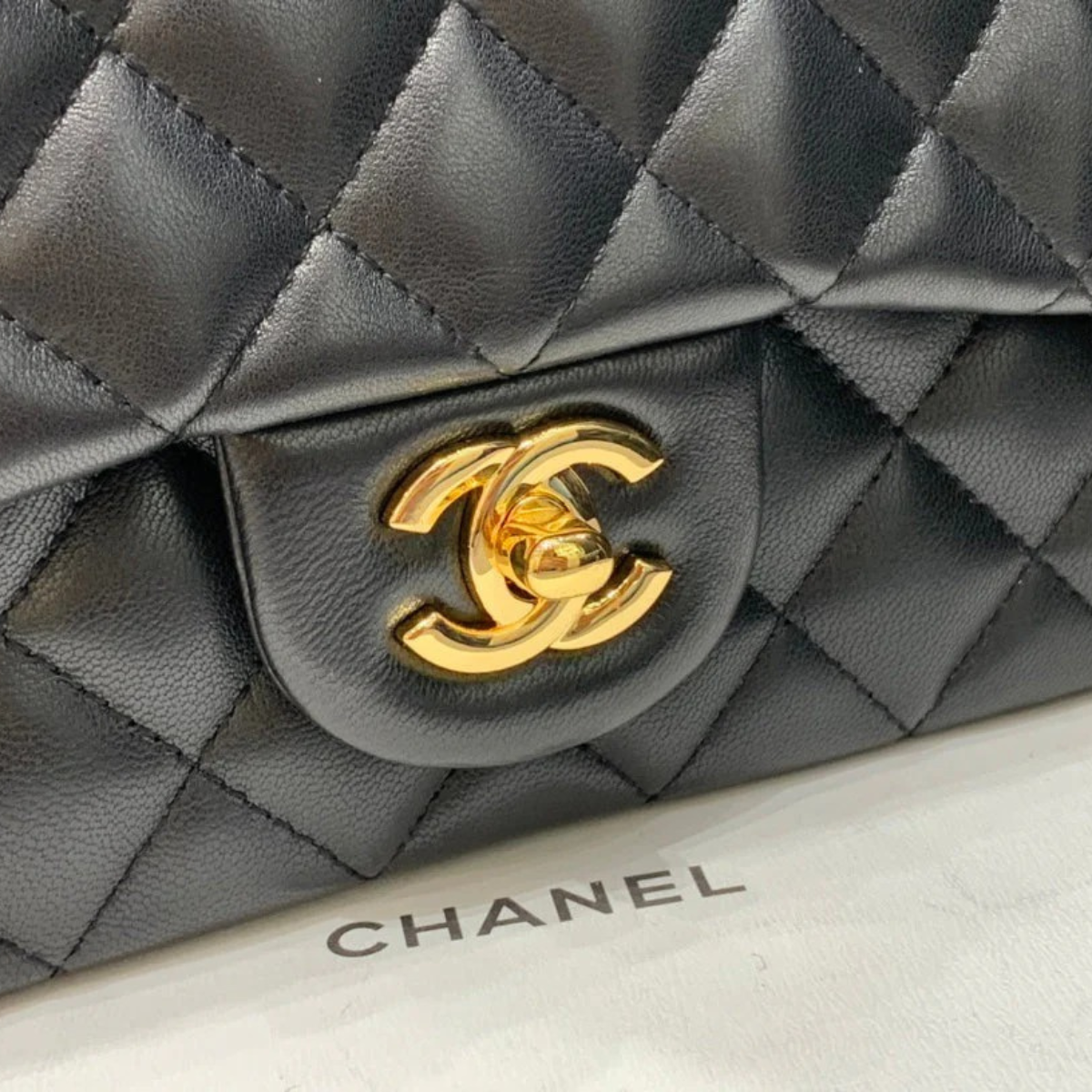 CHANEL MINI FLAP BAG – BLACK
