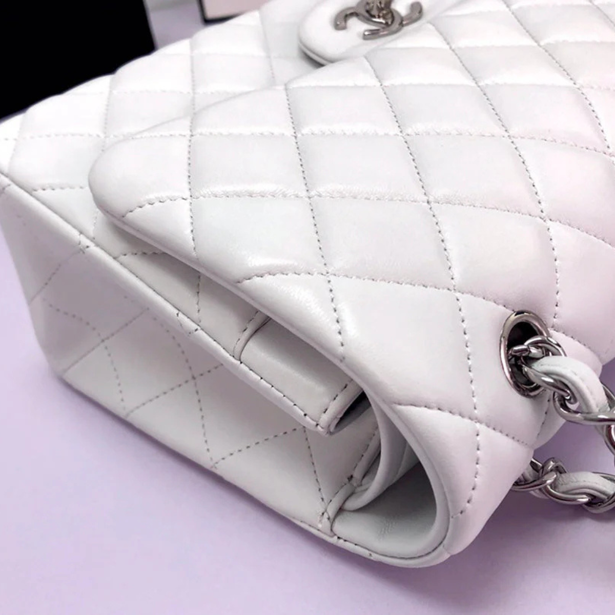 CHANEL CLASSIC SINGLE FLAP BAG OFF WHITE