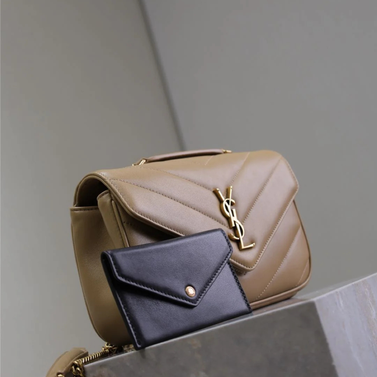 SAINT LAURENT LOULOU SMALL MATELASSÉ LAMBSKIN BAG