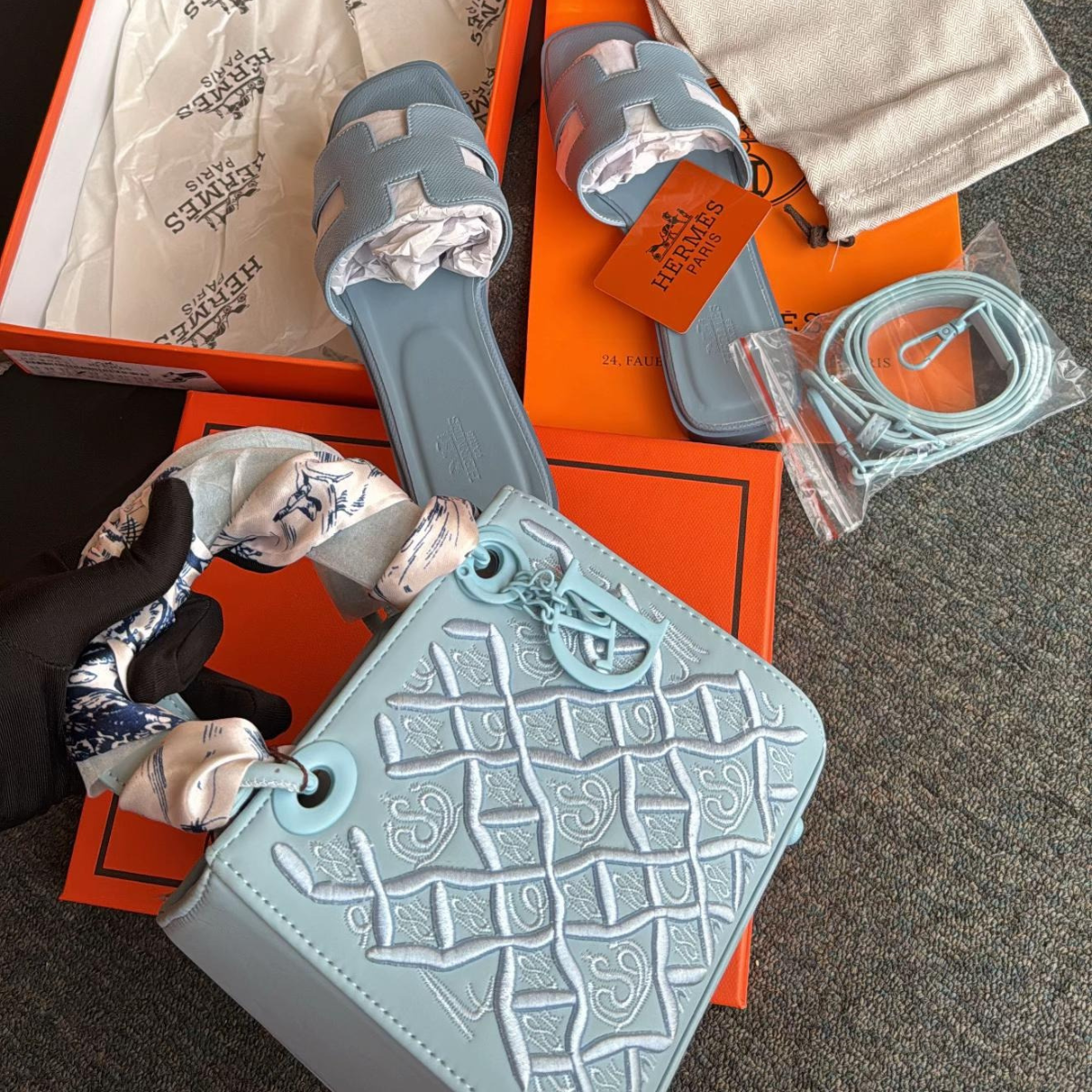 HERMÈS ORAN LIGHT BLUE & DIOR LADY D-LITE BLUE SET